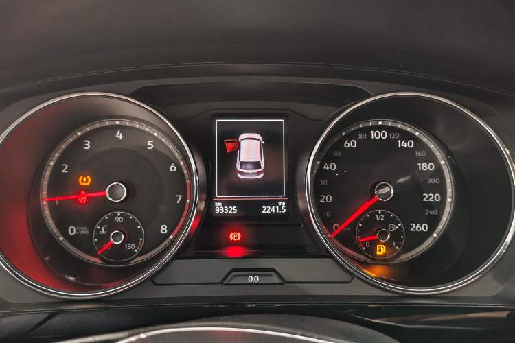 Used Volkswagen Tiguan L 2019 330TSI Automatic Two-Wheel Drive Smart Luxury Version China V Emission Standard Instrument Cluster