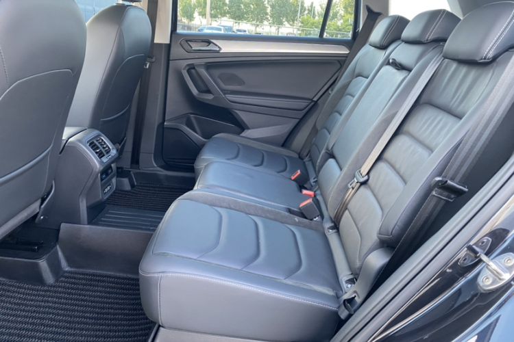 Used Volkswagen Tiguan L 2019 330TSI Automatic Two-Wheel Drive Smart Luxury Version China V Emission Standard Interior 2