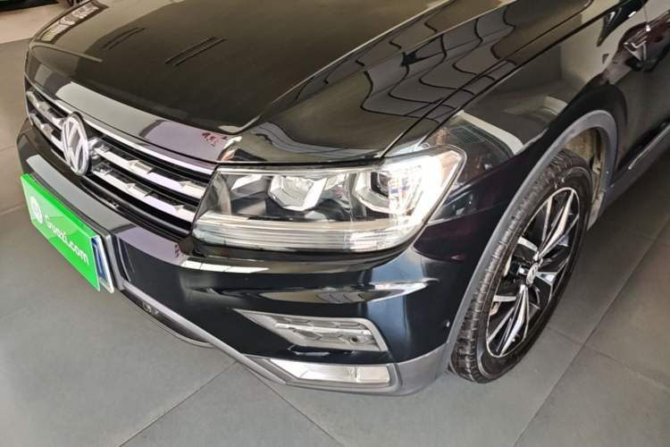 Used Volkswagen Tiguan L 2019 330TSI Automatic Two-Wheel Drive Smart Luxury Version China V Emission Standard Left Front Headlight