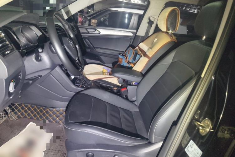 Used Volkswagen Tiguan L 2019 330TSI Automatic Two-Wheel Drive Smart Luxury Version China V Emission Standard Left Front Seat