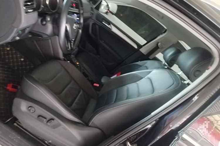 Used Volkswagen Tiguan L 2019 Revised 330TSI Automatic Two-Wheel Drive Smart & Luxury Edition China VI Standard Left Front Seat
