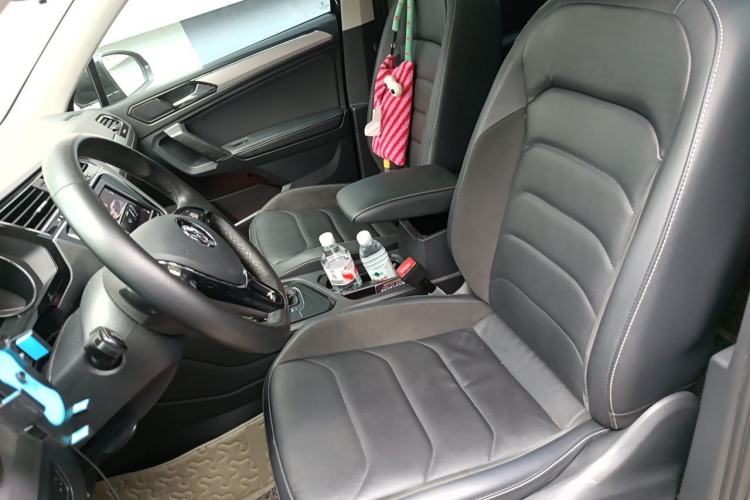 Used Volkswagen Tiguan L 2019 330TSI Automatic Two-Wheel Drive Panoramic Comfort Edition China V Standard Left Front Seat