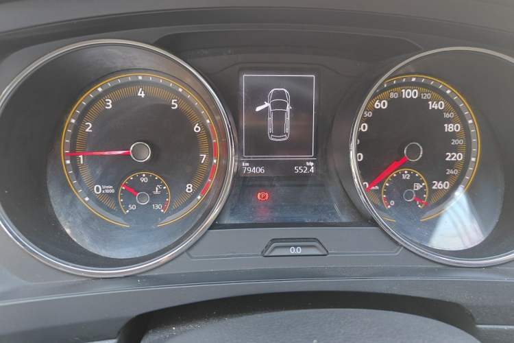 Used Volkswagen Tiguan L 2019 330TSI Automatic Two-Wheel Drive Luxury Edition China VI Standard Odometer Close Up