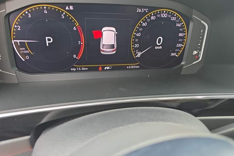 Used Volkswagen Tiguan L 2019 Restyled 330TSI Automatic Two-Wheel Drive R-Line Flagship Version China VI Standard Odometer Close Up