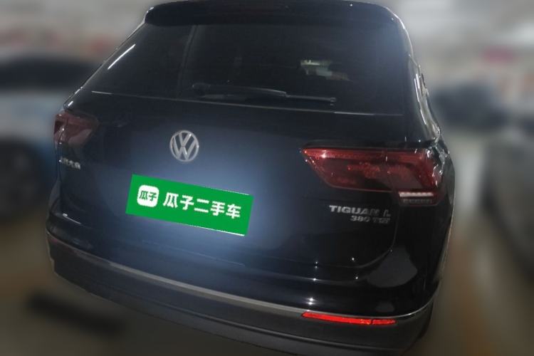 Used Volkswagen Tiguan L 2019 380TSI Automatic All-Wheel Drive Luxury Edition with 7 Seats China VI Standard Rear