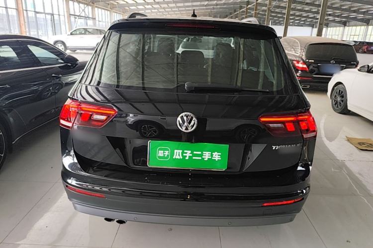 Used Volkswagen Tiguan L 2019 330TSI Automatic Two-Wheel Drive Luxury Edition China V Standard Rear