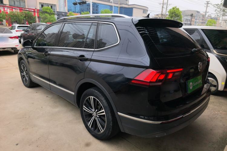 Used Volkswagen Tiguan L 2019 Updated Version 330TSI Automatic Two-Wheel Drive Panoramic Comfort Edition China VI Standard Rear Left 45 Deg