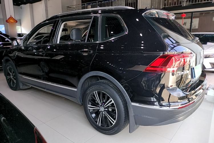 Used Volkswagen Tiguan L 2019 Updated Version 330TSI Automatic Two-Wheel Drive Panoramic Comfort Edition China VI Standard Rear Left 45 Deg