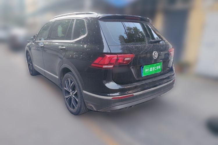 Used Volkswagen Tiguan L 2019 330TSI Automatic Two-Wheel Drive Smart Luxury Version China V Emission Standard Rear Left 45 Deg