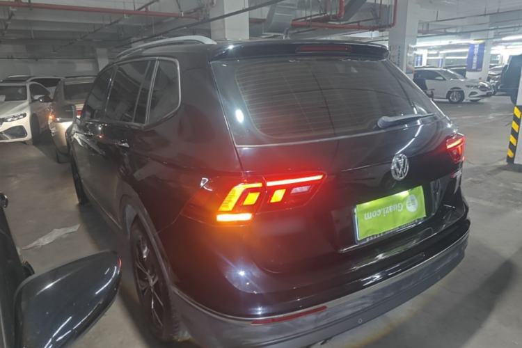 Used Volkswagen Tiguan L 2019 330TSI Automatic Two-Wheel Drive Smart Luxury Version China VI Standard Rear Left 45 Deg