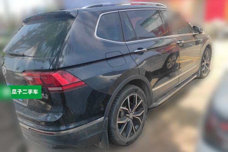 Used Volkswagen Tiguan L 2019 330TSI Automatic Two-Wheel Drive Smart Luxury Version China V Emission Standard Rear Right 45 Deg