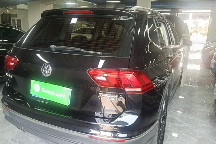 Used Volkswagen Tiguan L 2019 330TSI Automatic Two-Wheel Drive Smart Luxury Version China V Emission Standard Rear Right 45 Deg