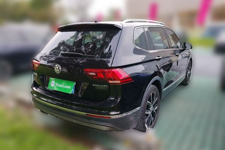 Used Volkswagen Tiguan L 2019 330TSI Automatic Two-Wheel Drive Smart Luxury Version China VI Standard Rear Right 45 Deg