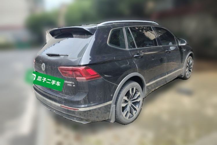Used Volkswagen Tiguan L 2019 330TSI Automatic Two-Wheel Drive R-Line Flagship Model China VI Standard Rear Right 45 Deg