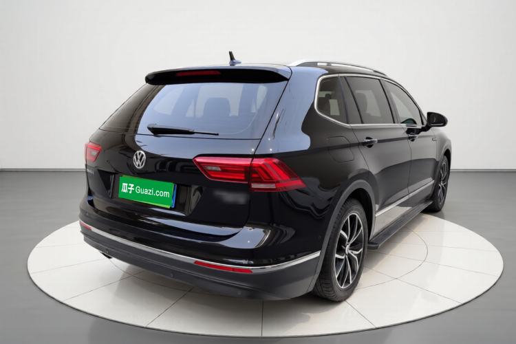Used Volkswagen Tiguan L 2019 Revised 330TSI Automatic Two-Wheel Drive Smart & Luxury Edition China VI Standard Rear Right 45 Deg