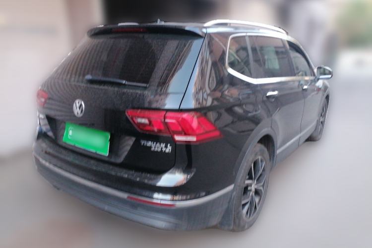 Used Volkswagen Tiguan L 2019 Revised 330TSI Automatic Two-Wheel Drive Smart & Luxury Edition China VI Standard Rear Right 45 Deg