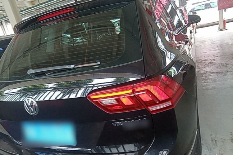 Used Volkswagen Tiguan L 2019 Updated Version 330TSI Automatic Two-Wheel Drive Panoramic Comfort Edition China VI Standard Rear