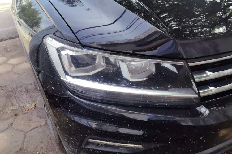 Used Volkswagen Tiguan L 2019 330TSI Automatic Two-Wheel Drive Smart Luxury Version China VI Standard Right Front Headlight