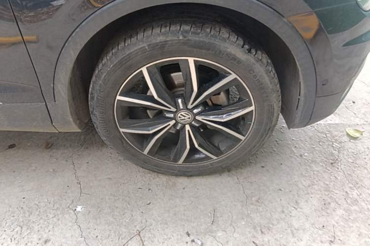 Used Volkswagen Tiguan L 2019 Revised 330TSI Automatic Two-Wheel Drive Smart & Luxury Edition China VI Standard Right Front Wheel Hub