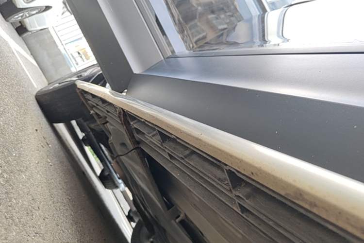 Used Volkswagen Tiguan L 2019 330TSI Automatic Two-Wheel Drive Luxury Edition China V Standard Right Side Sill