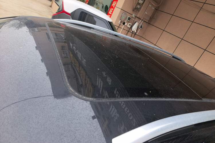 Used Volkswagen Tiguan L 2019 Updated Version 330TSI Automatic Two-Wheel Drive Panoramic Comfort Edition China VI Standard Roof