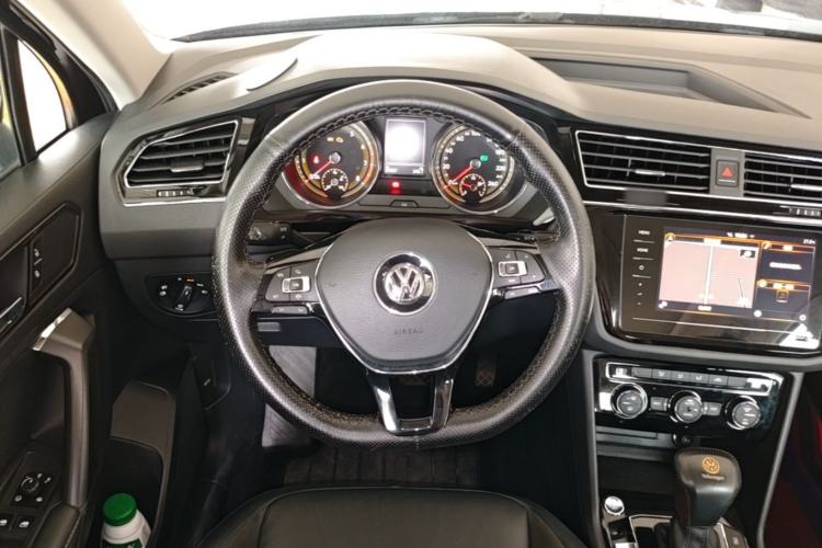 Used Volkswagen Tiguan L 2019 280TSI Automatic Two-Wheel Drive Panoramic Comfort Edition China VI Standard Steering Wheel