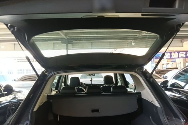 Used Volkswagen Tiguan L 2019 330TSI Automatic Two-Wheel Drive Panoramic Comfort Edition China VI Standard Trunk