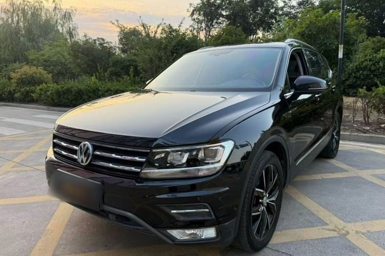 Used Volkswagen Tiguan L 2019 330TSI Automatic Two-Wheel Drive Smart Luxury Version China VI Standard Guazi used car, China used car export, Used car for sale, Used  cars, Cheapest cars for sale
