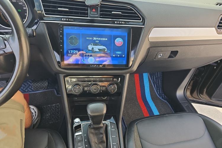 Used Volkswagen Tiguan L 2019 Updated Version 330TSI Automatic Two-Wheel Drive Panoramic Comfort Edition China VI Standard Audio And AC Panel