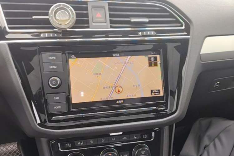 Used Volkswagen Tiguan L 2019 330TSI Automatic Two-Wheel Drive Smart Luxury Version China V Emission Standard Audio And AC Panel