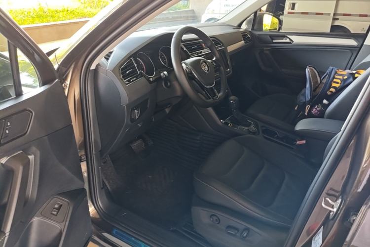 Used Volkswagen Tiguan L 2019 380TSI Automatic All-Wheel Drive Intelligent Luxury Version China V Standard Driver Seat