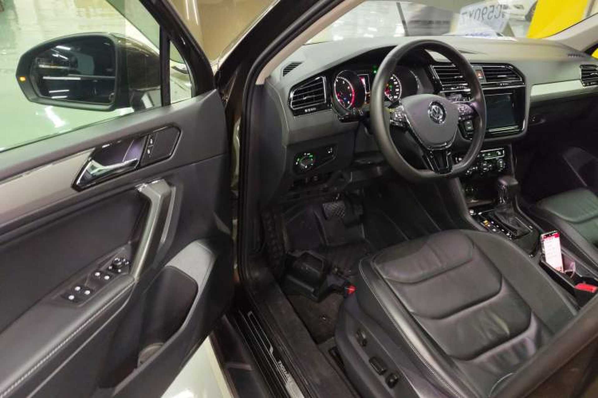 Used Volkswagen Tiguan L 2019 330TSI Automatic Two-Wheel Drive Panoramic Comfort Edition China VI Standard Driver Seat