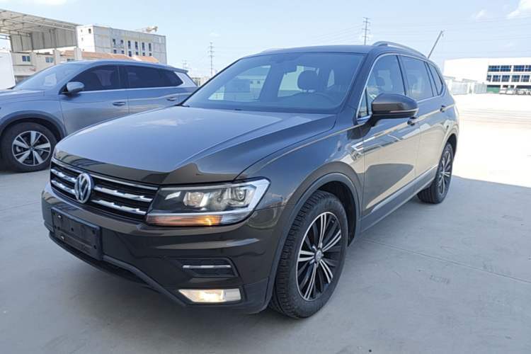 Used Volkswagen Tiguan L 2019 Updated Version 330TSI Automatic Two-Wheel Drive Panoramic Comfort Edition China VI Standard Guazi used car, China used car export, Used car for sale, Used  cars, Cheapest cars for sale