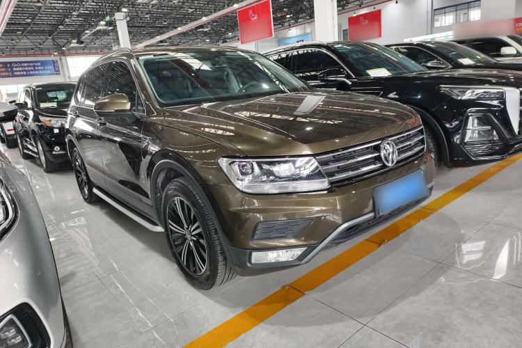 Used Volkswagen Tiguan L 2019 330TSI Automatic Two-Wheel Drive Luxury Edition China VI Standard Exterior 2