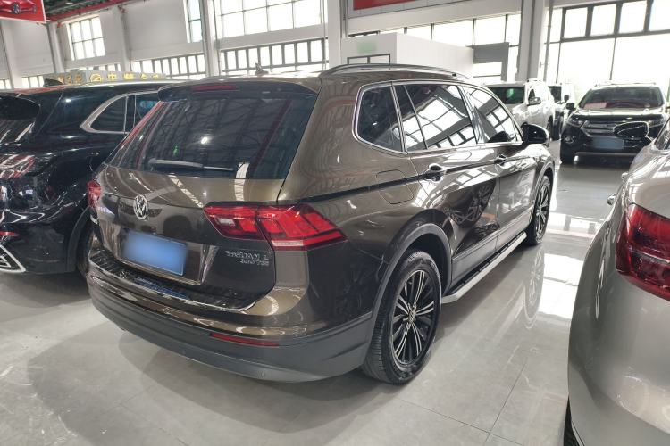 Used Volkswagen Tiguan L 2019 330TSI Automatic Two-Wheel Drive Luxury Edition China VI Standard Exterior 3