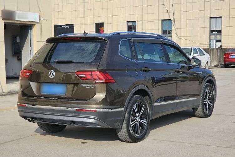 Used Volkswagen Tiguan L 2019 Updated Version 330TSI Automatic Two-Wheel Drive Panoramic Comfort Edition China VI Standard Exterior 4