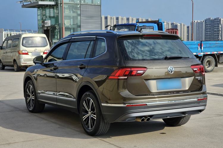 Used Volkswagen Tiguan L 2019 Updated Version 330TSI Automatic Two-Wheel Drive Panoramic Comfort Edition China VI Standard Exterior 6