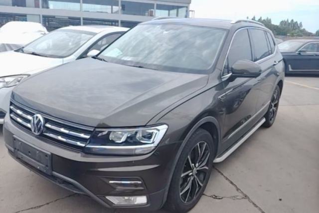 Used Volkswagen Tiguan L 2019 330TSI Automatic Two-Wheel Drive Smart Luxury Version China V Emission Standard