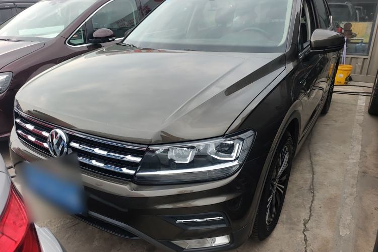 Used Volkswagen Tiguan L 2019 Updated Version 330TSI Automatic Two-Wheel Drive Panoramic Comfort Edition China VI Standard Front