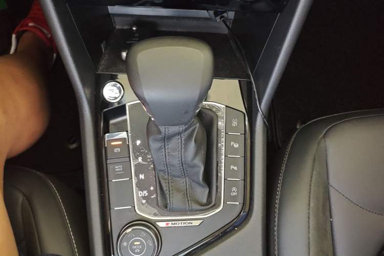Used Volkswagen Tiguan L 2019 380TSI Automatic All-Wheel Drive Intelligent Luxury Version China V Standard Gear Lever