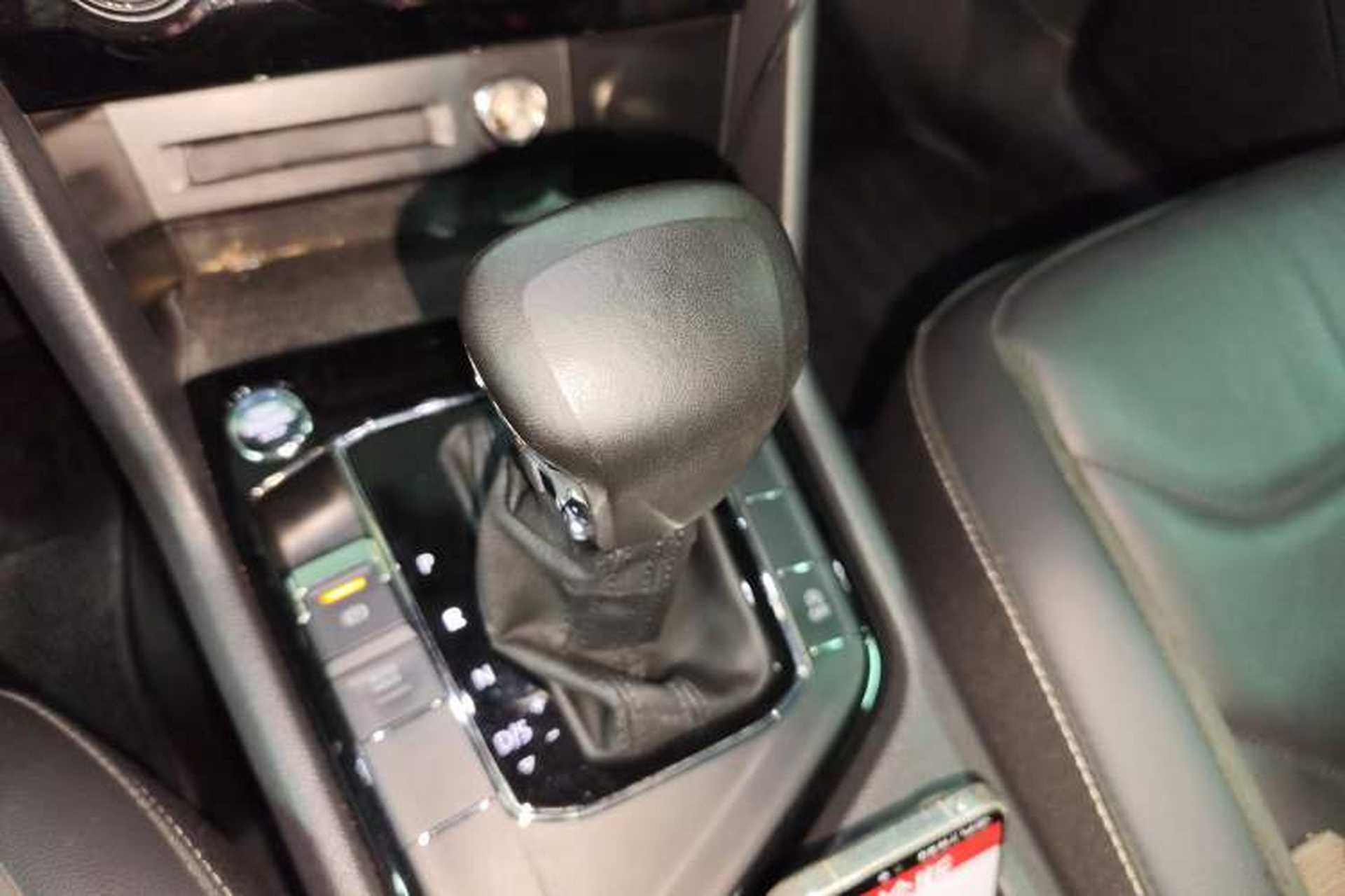 Used Volkswagen Tiguan L 2019 330TSI Automatic Two-Wheel Drive Panoramic Comfort Edition China VI Standard Gear Lever