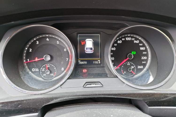 Used Volkswagen Tiguan L 2019 330TSI Automatic Two-Wheel Drive Panoramic Comfort Edition China VI Standard Instrument Cluster