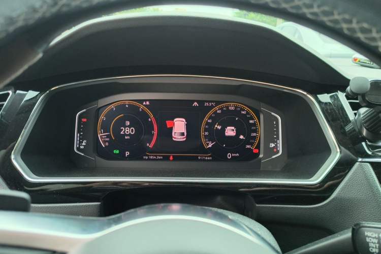 Used Volkswagen Tiguan L 2019 380TSI Automatic All-Wheel Drive R-Line Flagship Edition China VI Standard Instrument Cluster