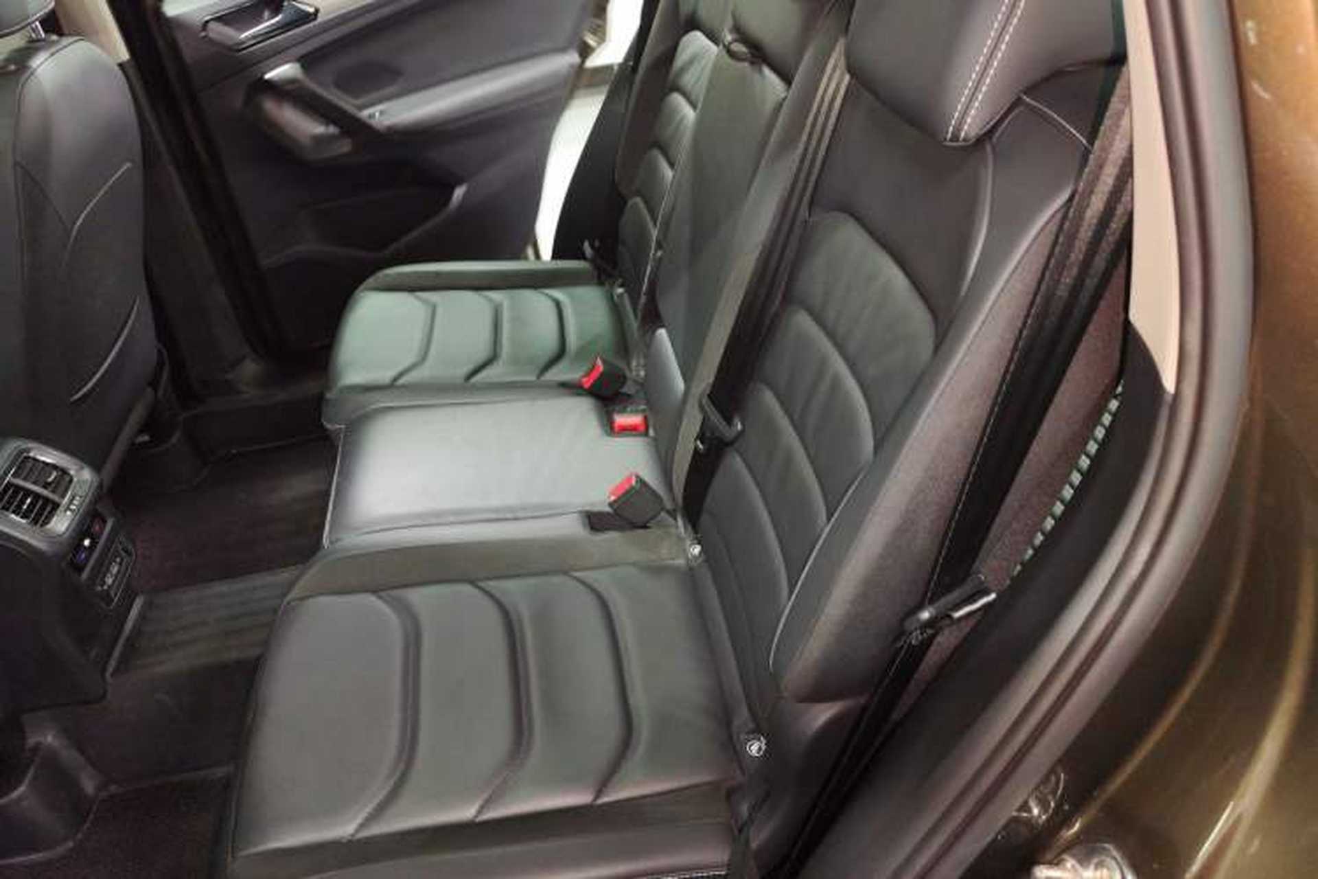 Used Volkswagen Tiguan L 2019 330TSI Automatic Two-Wheel Drive Panoramic Comfort Edition China VI Standard Left Rear Seat