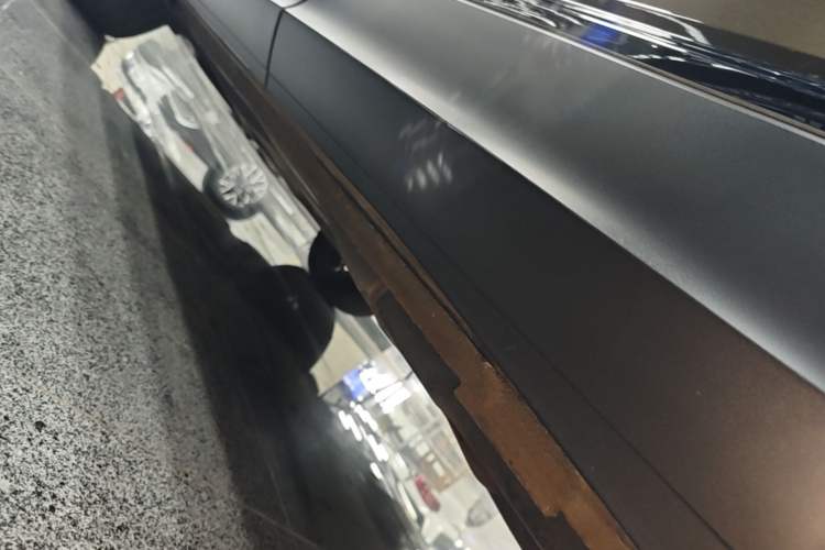 Used Volkswagen Tiguan L 2019 330TSI Automatic Two-Wheel Drive Panoramic Comfort Edition China VI Standard Left Side Sill