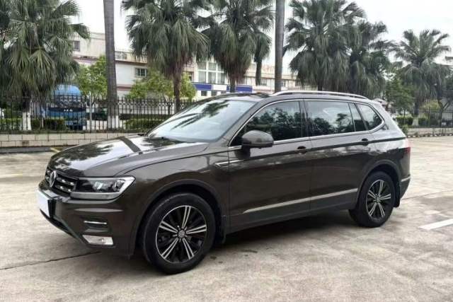 Used Volkswagen Tiguan L 2019 330TSI Automatic Two-Wheel Drive Panoramic Comfort Edition China VI Standard