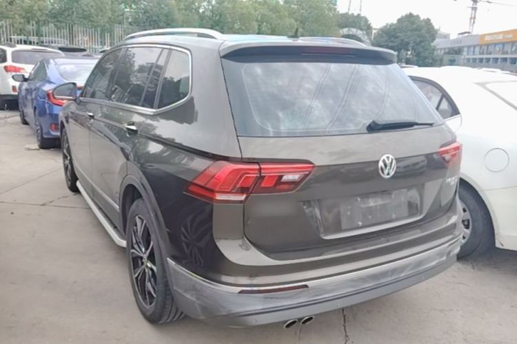 Used Volkswagen Tiguan L 2019 330TSI Automatic Two-Wheel Drive Smart Luxury Version China V Emission Standard Rear Left 45 Deg