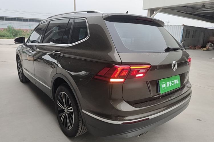 Used Volkswagen Tiguan L 2019 Updated Version 330TSI Automatic Two-Wheel Drive Panoramic Comfort Edition China VI Standard Rear Left 45 Deg
