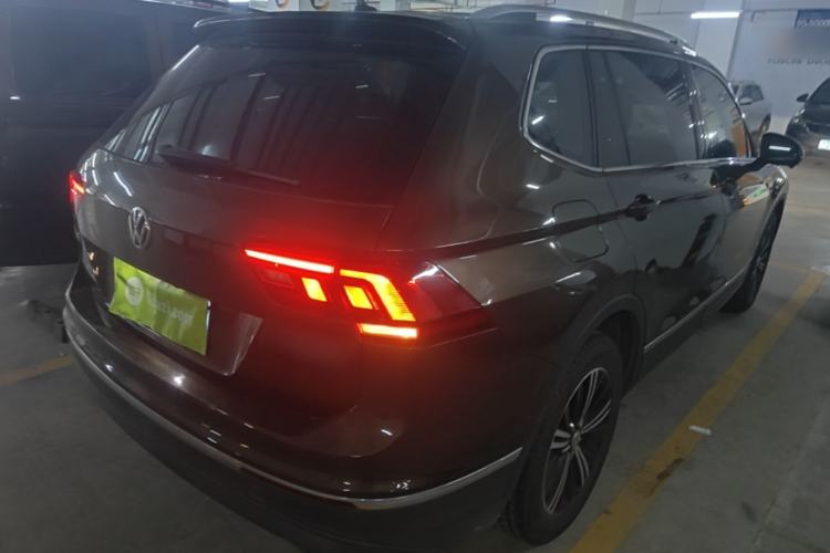 Used Volkswagen Tiguan L 2019 330TSI Automatic Two-Wheel Drive Panoramic Comfort Edition China VI Standard Rear Right 45 Deg