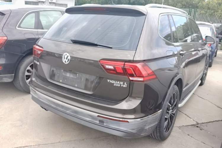 Used Volkswagen Tiguan L 2019 330TSI Automatic Two-Wheel Drive Smart Luxury Version China V Emission Standard Rear Right 45 Deg